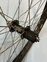 SURLY 29plus ファットタイヤ用後輪 RABBIT HOLEリム　FH-M785 シマノXTハブ_画像2