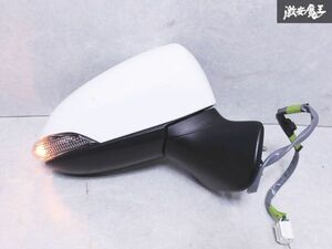 動作OK トヨタ 純正 NKE165G カローラフィールダー ドアミラー サイドミラー 右 右側 運転席側 電動格納 7ピン TOKAIRIKA TR1001 棚Q-1