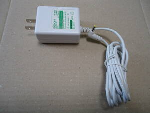 SONY AC adapter AC-NS5V 5V 3A out shape 4mm