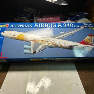 オーストリア航空　エアバスA340 ウィーンフィル　1/144 レベル