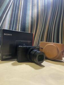 AZZ 動作OK DSC-RX100M3 Cyber shot SONY コンパクトデジタルカメラ 海外変圧器付き 付属品多数 革ケースつき ソニー 