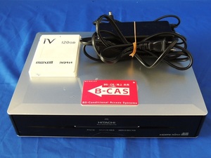 HITACHI★Woooステーション/地上/BS/CS チューナー/UM-IV700★現状品/ジャンク扱い