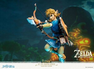 ゼルダの伝説 ブレス オブ ザ ワイルド / リンク 10インチ PVC スタチュー コレクターズエディション（再販） [ First 4 Figures ]