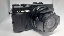 Olympus Stylus VZ-2 + 予備バッテリー2個 + 充電器【中古】オリンパス　スタイラス 6-24mm 1:1.8-2.5_画像1