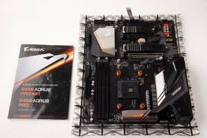 GIGABYTE B450 AORUS PRO WIFI ATX マザーボード [AMD B450チップセット搭載] MB4533