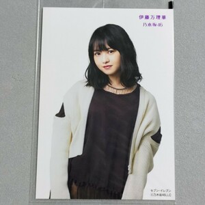 乃木坂46 伊藤万理華 セブンイレブン 生写真