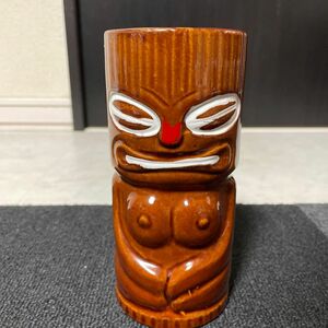 TIKI TIKI 陶器製　マグカップ　ハワイ　ティキティキ置物　花瓶　