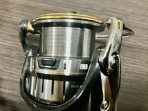 即決 美品 21 ルビアスエアリティ LT 4000 CXH ダイワ LUVIAS AIRITY DAIWA RCS パワーハンドル _画像8