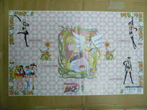 【セーラースターズのデスクマット】ITOKI/85.2cm×53cm/紙製/セーラームーン/Sailor Moon