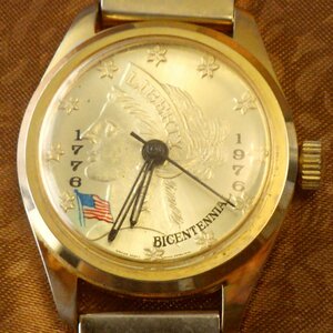 貴重★ビンテージ 1976年 リバティコイン 自由の女神 スイス製 手巻き腕時計 セントドル アメリカ国旗 ゴールド硬貨