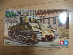 タミヤ1/35 M4A3E8 新品