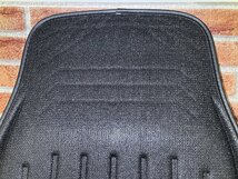 錦産業　Ｔｏｍｂｏｙ　ＫＯ－５４５1　抗菌レザー　前席用　Ｍサイズ　トレイマット　２枚セット　ブラック　未使用アウトレット品_画像6