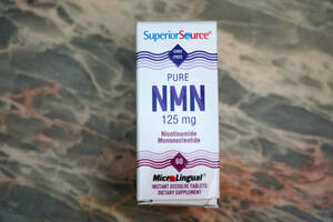 Верхний источник чистый NMN Никотиновый амид мононунуклеотид 125㎎ Непосредственная растворимая таблетка 60 таблетки