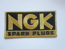 NGK SPARK PLUGS スパークプラグ 長方形 金 ロゴ バイク ワッペン/自動車 バイク オートショップ カー用品 整備 作業着 140_画像3