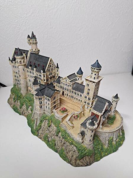 ダンバリーミント シンデレラ城 ノイシュバンシュタイン城 Neuschwanstein castle Danbury Mint ディズニー b008