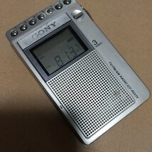 SONY ICF-R553V ラジオ FM/AM ポケットラジオ ソニー ワイドFM対応 ジャンク_画像1