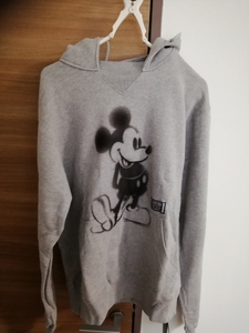 NEIGHBORHOOD×Disney Mickey Mouseコラボパーカー　Lサイズ　2009年リリース新品　コレクション保管　ネイバーフッド　ラスト1着