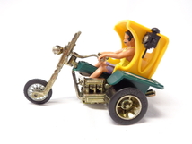 BRITAINS 9674 CHOPPER TRIKE WITH CANOPY ブリテン チョッパー トライク ウイズ キャノピー （箱付）送料別_画像2