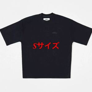 「S」 032c WORKSHOP スロギーコラボ Tシャツ 左胸ロゴ 黒