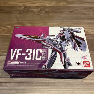 【未開封品】 DX超合金 VF-31C ジークフリード（ミラージュ機）マクロスデルタ (検索用 1/60 VF-1 YF やまと アルカディア)