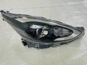 【極美品 ステー補修有り】AQUA アクア NHP10 後期 トヨタ 純正 右 LED ヘッドライト ヘッドランプ KOITO 52-315 打刻H