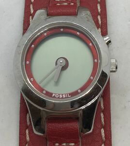159-0166 FOSSIL フォッシル 腕時計 革ベルト レッド 電池切れ 動作未確認