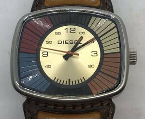 124-0488 DIESEL 腕時計 DZ-3023 革ベルト ブラウン 電池切れ 動作未確認