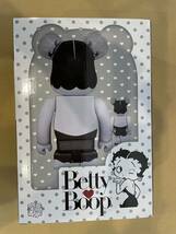 新品 BE@RBRICK Betty Boop(TM) BLACK & WHITE Ver. 100％ & 400％ MEDICOM TOY ベアブリック kaws カウズ BASQUIAT Keith Haring WARHOL_画像6