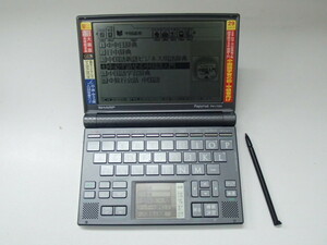 #57956【中古品】電子辞書 Papyrus パピルス PW-LT220 SHARP シャープ 液晶 中国語辞書機能付き