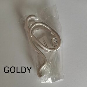 【GOLDY】メタリックなヘアクリップ