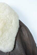 L759　B.U.C.　羊革　ムートン　フライトジャケット　メンズ　革ジャン　レザージャケット　サイズM_画像2