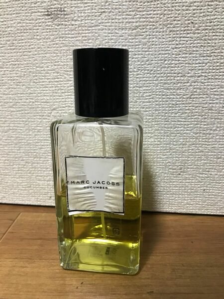 MARC JACOBS マークジェイコブス 香水 AMBER 300ml