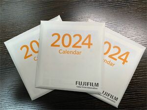 富士フィルム　FUJIFILM　卓上カレンダー　2024年