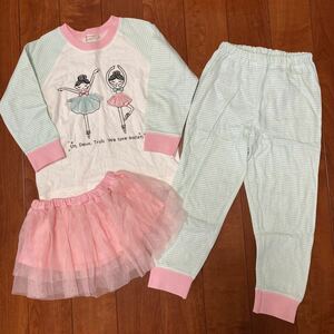  stylish!chu-ru attaching * long sleeve pyjamas *3 point set * body cotton 100%* pink × blue *100* regular price 2700 jpy ②