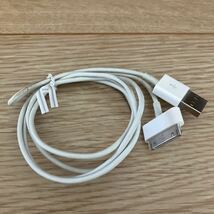 【iPod 8G Apple アイポッド アップル ホワイト 充電器　純正接続USB 】_画像4