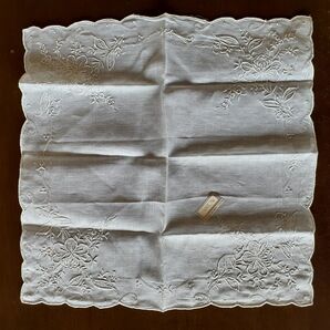 SWATOW1枚 +1枚 レース ハンカチーフ 2枚セット