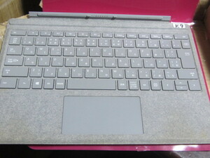 ジャンク　MicroSoft Windows RT Surface キーボード　1725　灰　k9