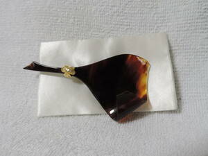  unused * long-term storage *book@ tortoise shell brooch * bird design * length 48 millimeter, width 95 millimeter * weight :7.70g