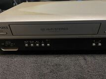 HITACHI 日立 ビデオ一体型DVDプレーヤー、DVL-PF9、2007年製、通電確認済み_画像3