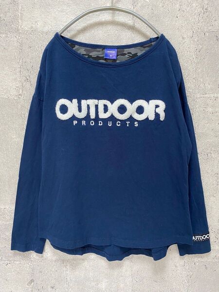 OUT DOOR長袖ロゴＴシャツ後ろ長めカットソー　モコモコロゴが可愛い