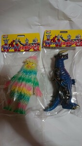 新品未開封 ブルマァク 復刻 ブラックキング(紺)&ザザーン蓄光(レインボー) ソフビ 怪獣 帰ってきたウルトラマン BULLMARK