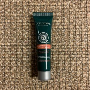 ロクシタンファイブハーブス リペアリング ヘアミルクセラム　14ml L'OCCITANE 洗い流さない　ヘアトリートメント