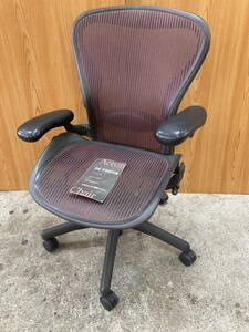 △Y38【引取歓迎】Herman Miller Aeron Chair ハーマンミラー アーロンチェア　AE123AWB/JOIFA339 レッド