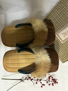  snow geta B| height geta | geta | valuable | nail leather | dog wool |22cm| khaki floral print | tatami table | snow country | Niigata | old block .| temple mountain quality product | kimono small articles | protection against cold |G708