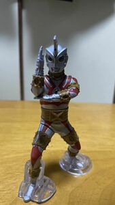 [Неокрытый] Ultimate Luminous Ultraman 18 Ace Robot Metallium Ray