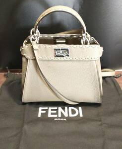 【即決】FENDI フェンディ 8BN244 2way ショルダー ハンドバッグ ミニピーカブー セレリア ターンロック レザー シルバー金具 グレージュ