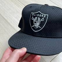 希少《Dead Stock / RAIDERS》90s2000s デッド【 NEW ERA アメリカ製 レイダース キャップ 7 3/8 ビンテージ 】_画像2