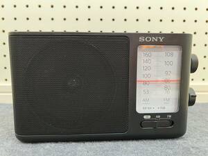 美品　ソニー　SONY FM/AMラジオ　持ち運びに便利　ケーブル有り　ポータブルラジオ　２０２０年製　中古品