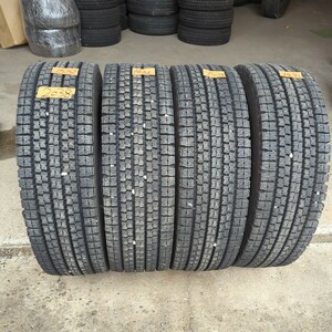 2038 トーヨー　245/70R19.5 136/134 J バリ山　スタッドレスタイヤ　４本　8.5分山〜　2021 Premium　激安プライス