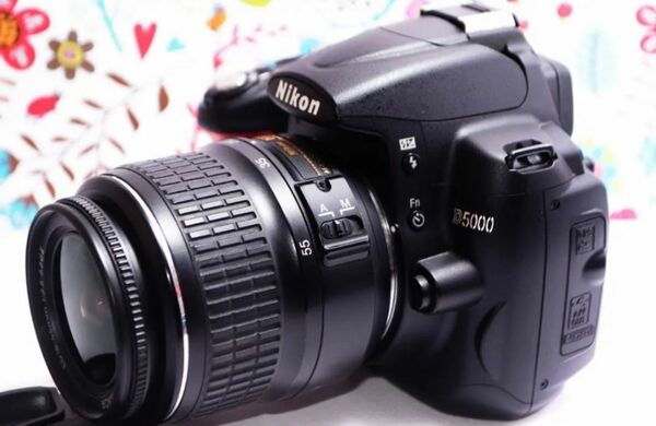 ★美品・軽量★初心者オススメ★Nikon ニコン D5000 一眼レフカメラ★